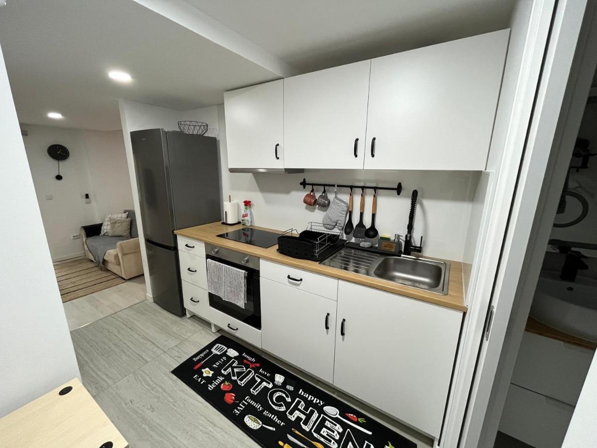 Apartamento 3 Min Da Av Liberdade - Remodelado Lägenhet Braga Exteriör bild